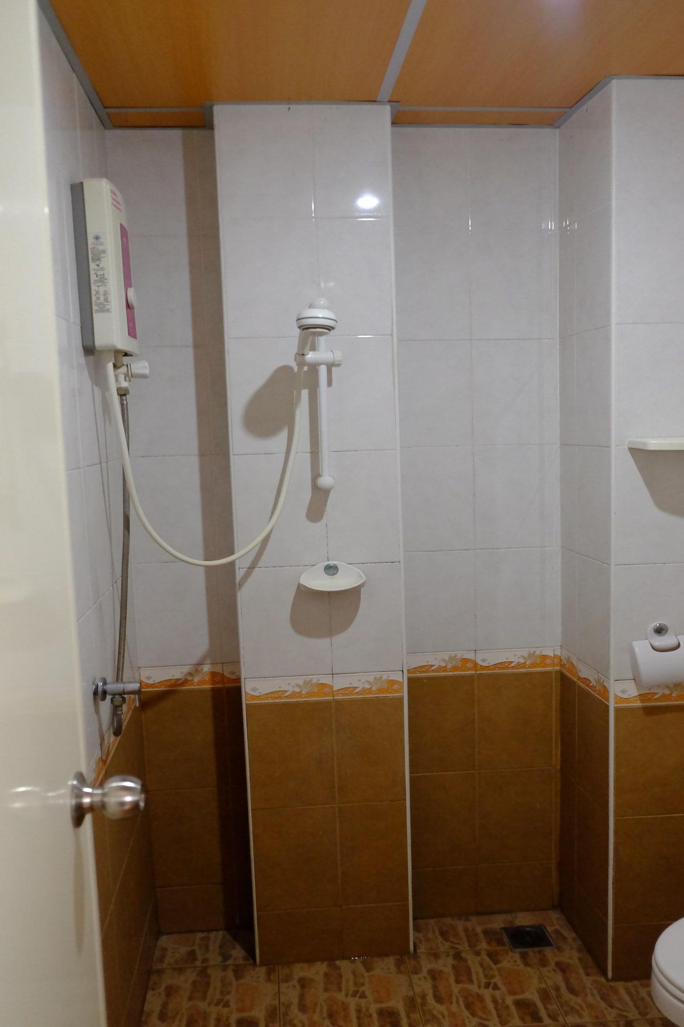 Banchang Apartment And Hotel Rayong Ngoại thất bức ảnh
