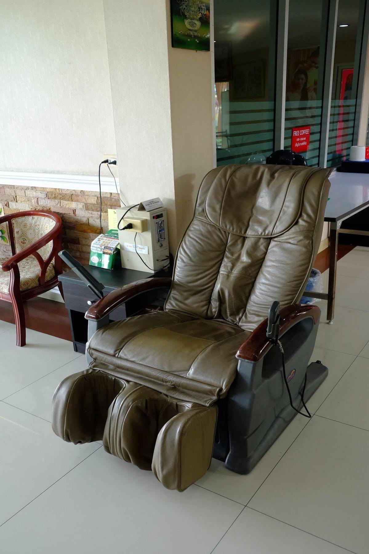 Banchang Apartment And Hotel Rayong Ngoại thất bức ảnh