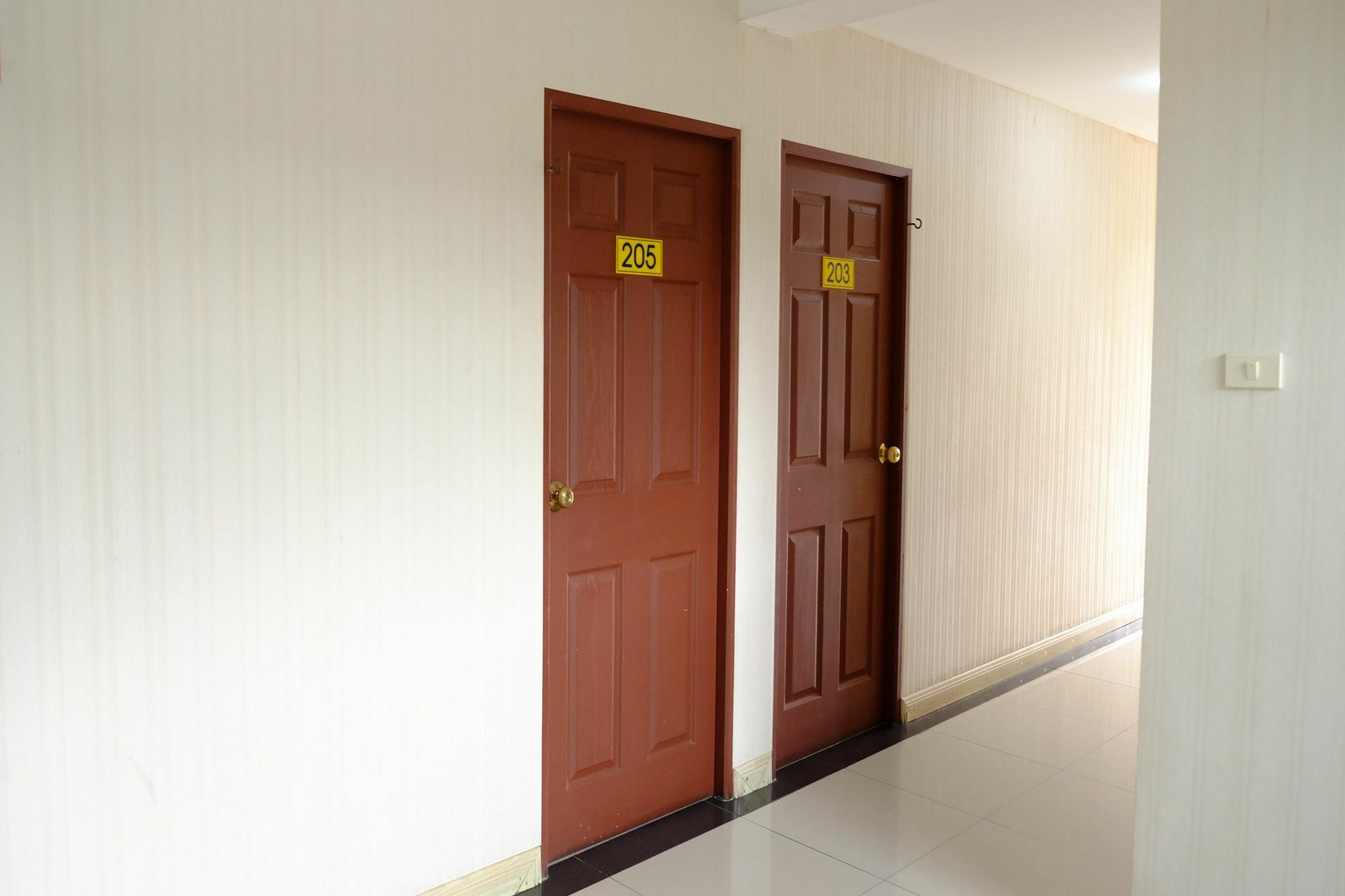 Banchang Apartment And Hotel Rayong Ngoại thất bức ảnh